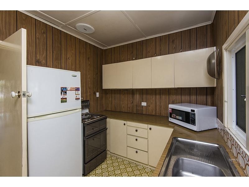 26 Second Avenue, Kensington WA 6151