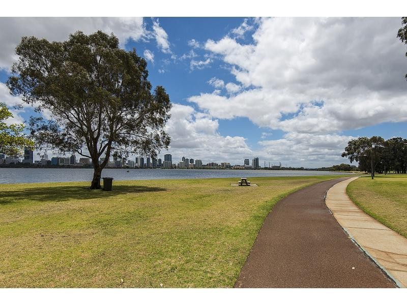 26 Second Avenue, Kensington WA 6151