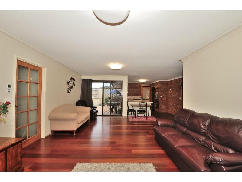 14 Frome Way, Cooloongup WA 6168