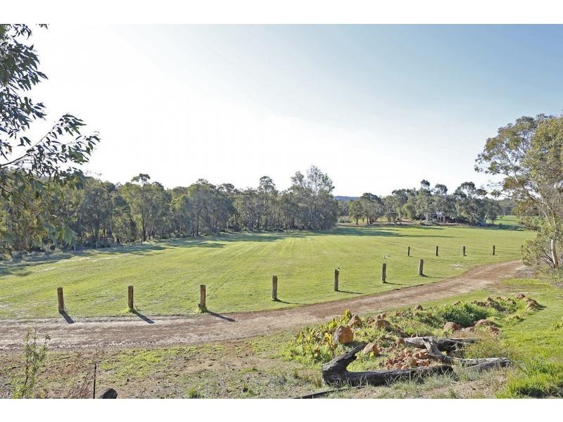 2018 Chittering Road, Lower Chittering WA 6084