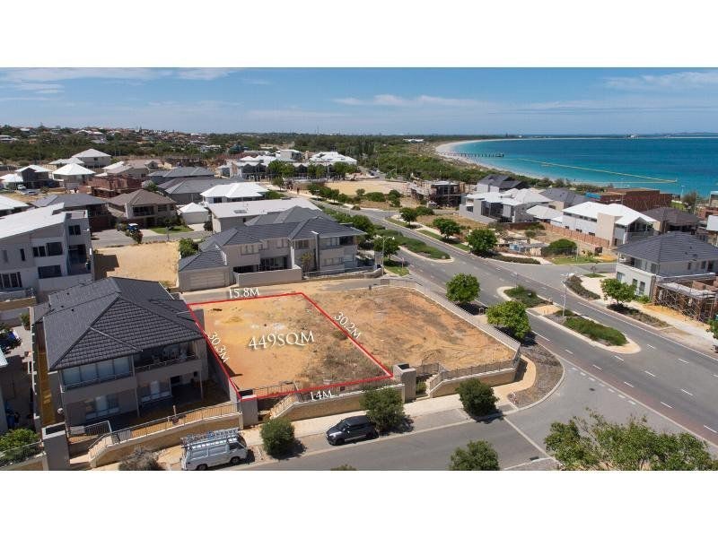 4 Lucretia Circle, North Coogee WA 6163