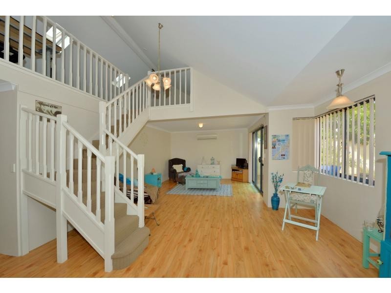 9/8 Moat Street, Mandurah WA 6210