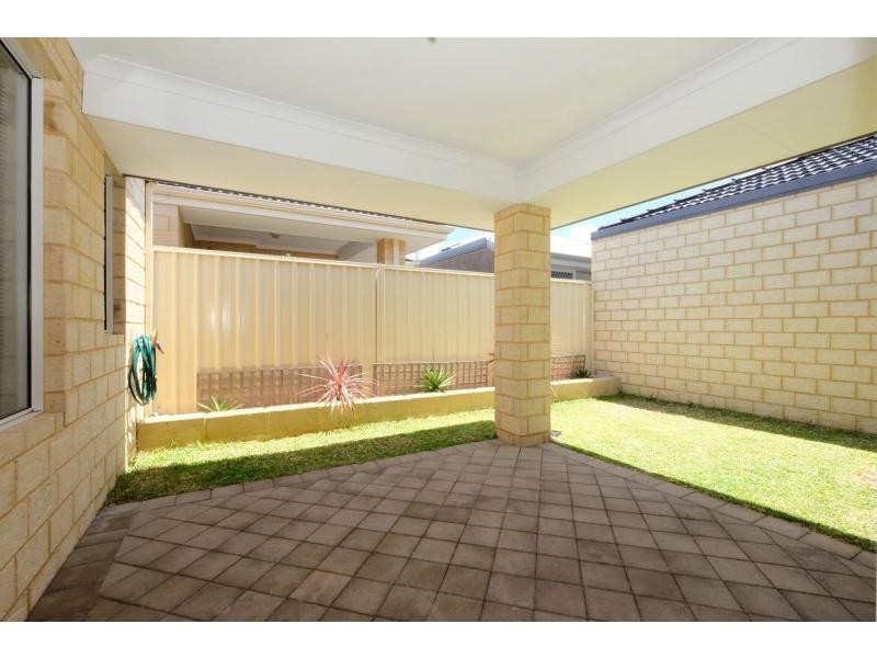 34 Oman Pass, Canning Vale WA 6155