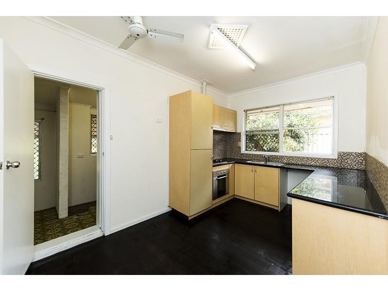 9 Pudney Place, Orelia WA 6167