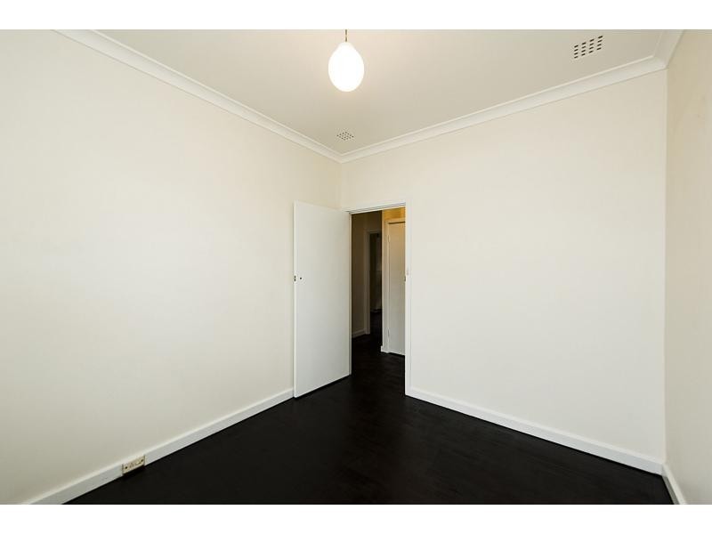 9 Pudney Place, Orelia WA 6167