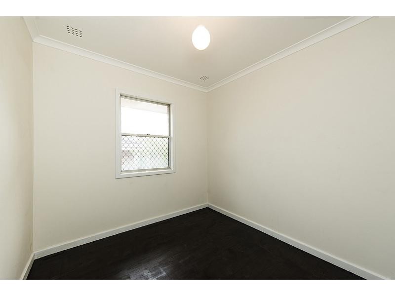 9 Pudney Place, Orelia WA 6167