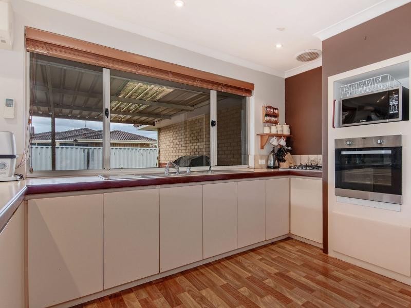 25 Kingsford Court, Port Kennedy WA 6172