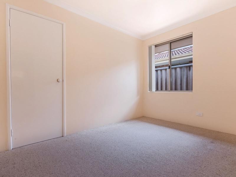 25 Kingsford Court, Port Kennedy WA 6172