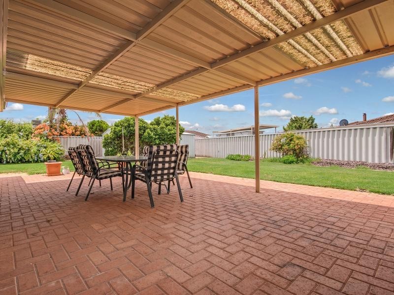 25 Kingsford Court, Port Kennedy WA 6172
