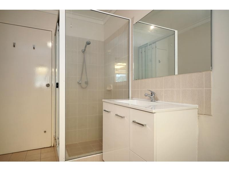 8/135 Cape Street, Tuart Hill WA 6060