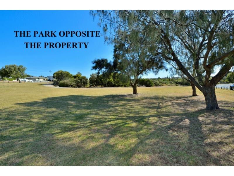 80A Janis Street, Halls Head WA 6210