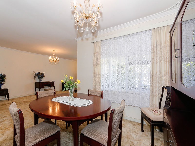 5 Thorman Place, Booragoon WA 6154