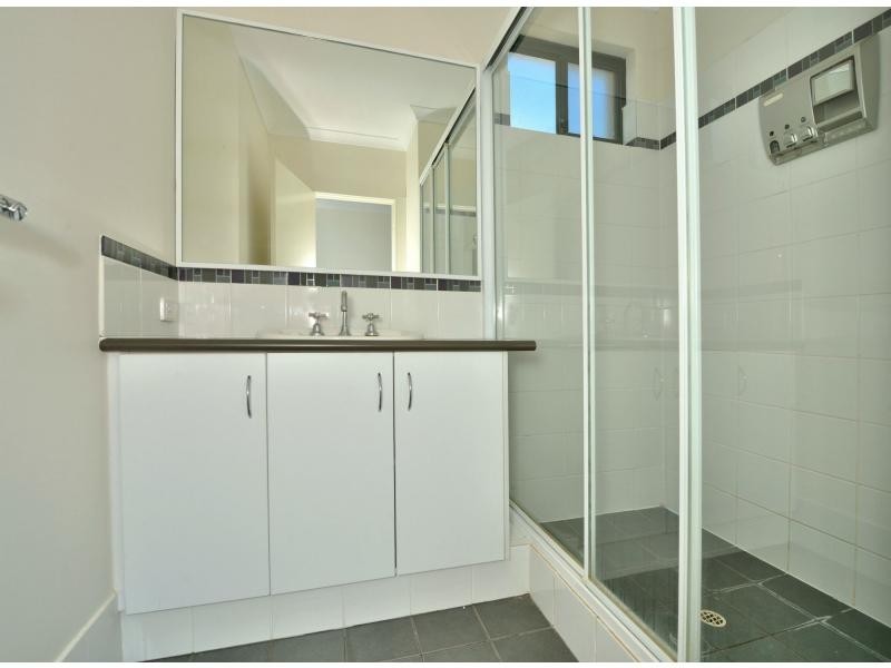 6/15 Creery Street, Dudley Park WA 6210