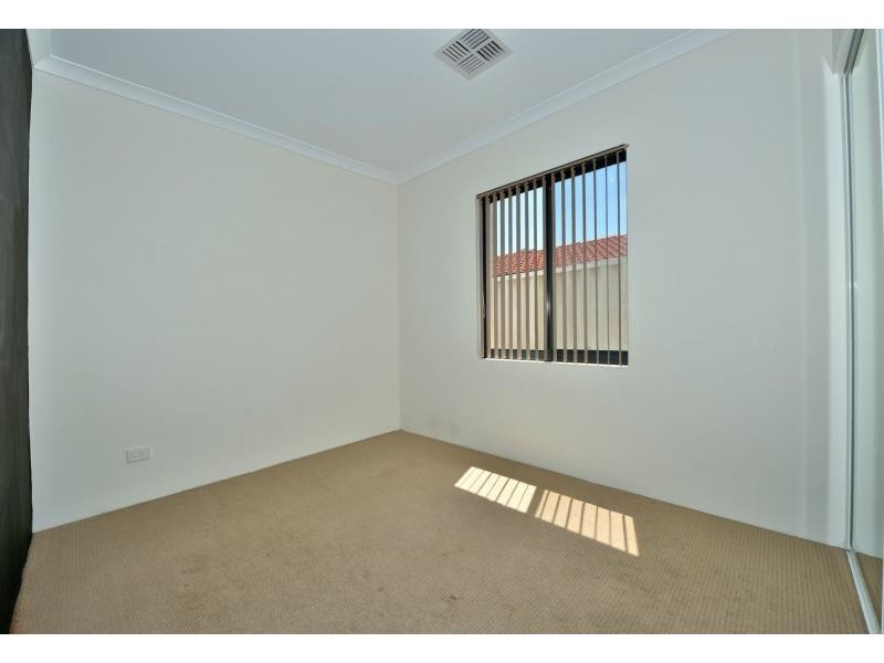 6/15 Creery Street, Dudley Park WA 6210