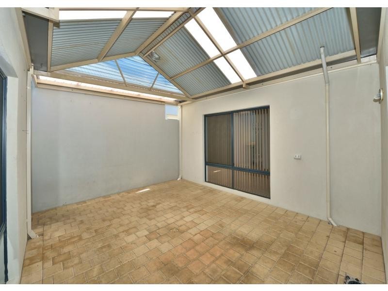 6/15 Creery Street, Dudley Park WA 6210