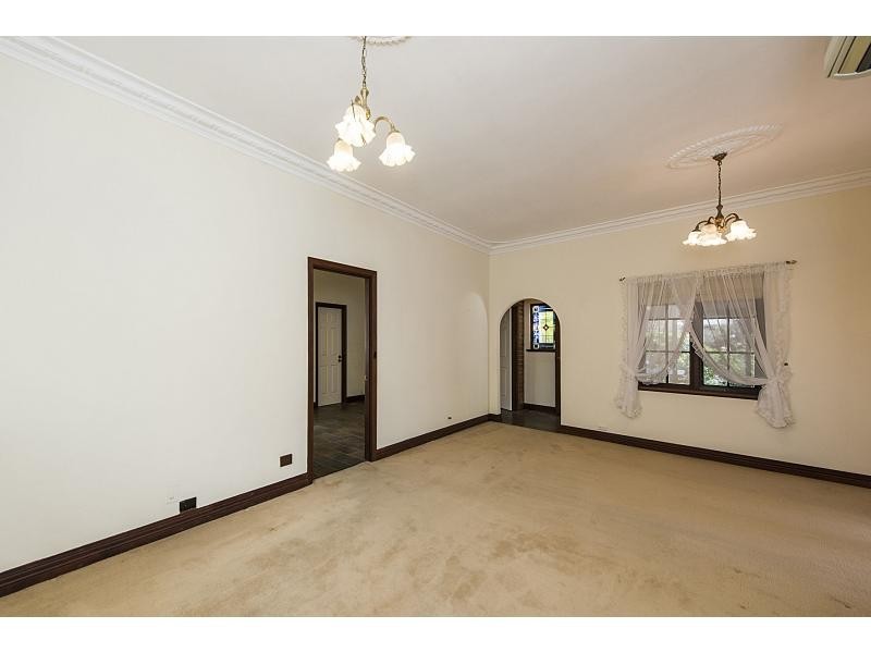 1/59 Lockhart Street, Como WA 6152