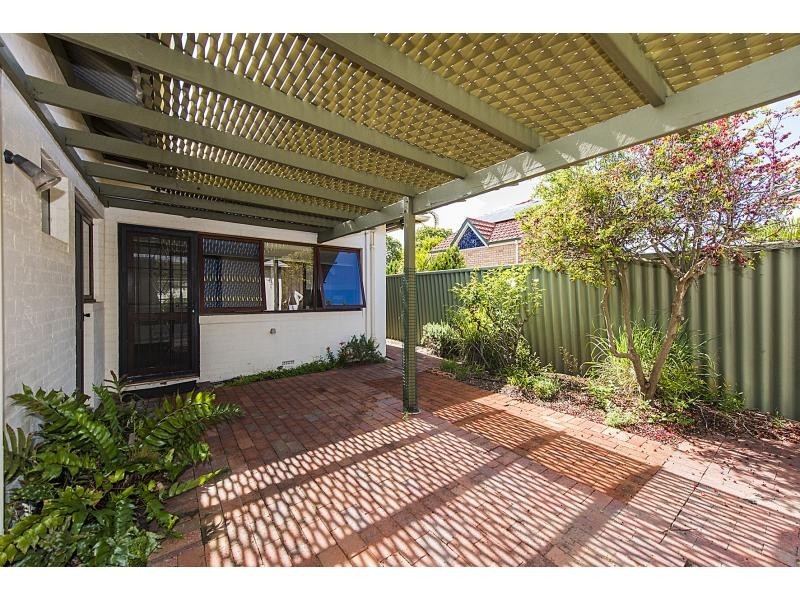 1/59 Lockhart Street, Como WA 6152