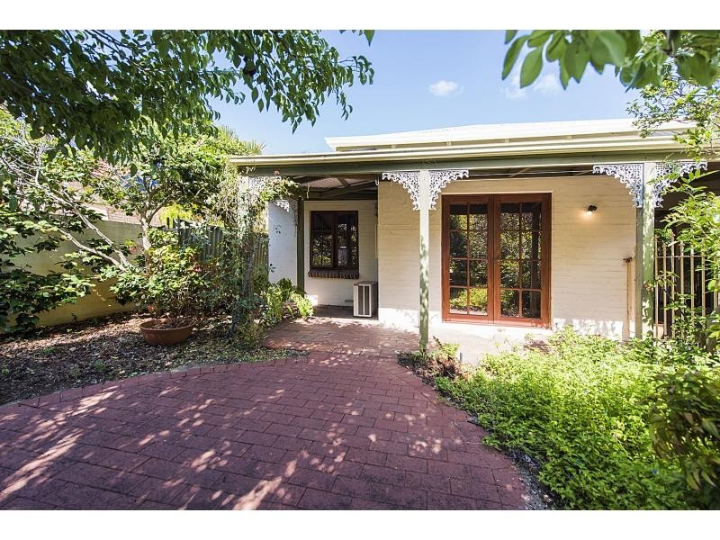 1/59 Lockhart Street, Como WA 6152