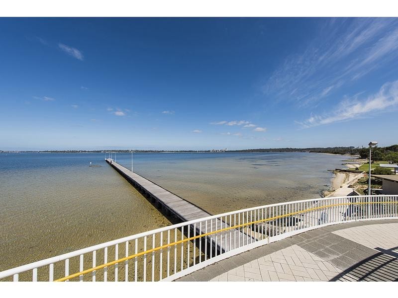 1/59 Lockhart Street, Como WA 6152