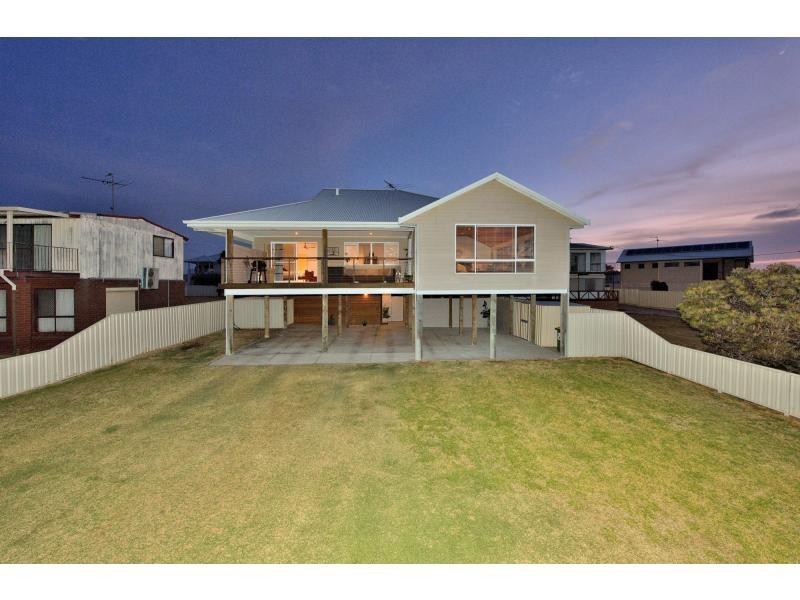 1 Maranel Street, Falcon WA 6210
