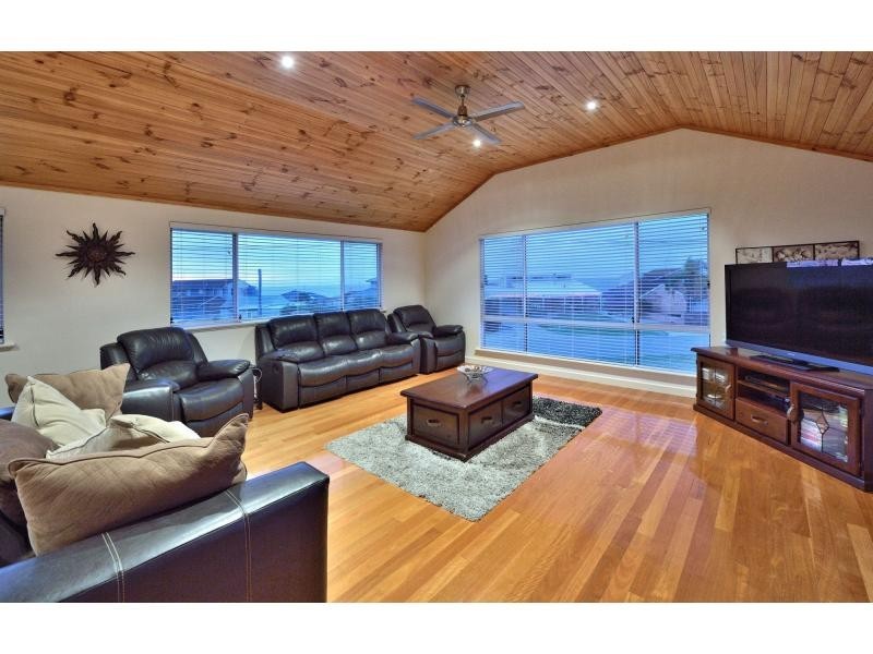 1 Maranel Street, Falcon WA 6210