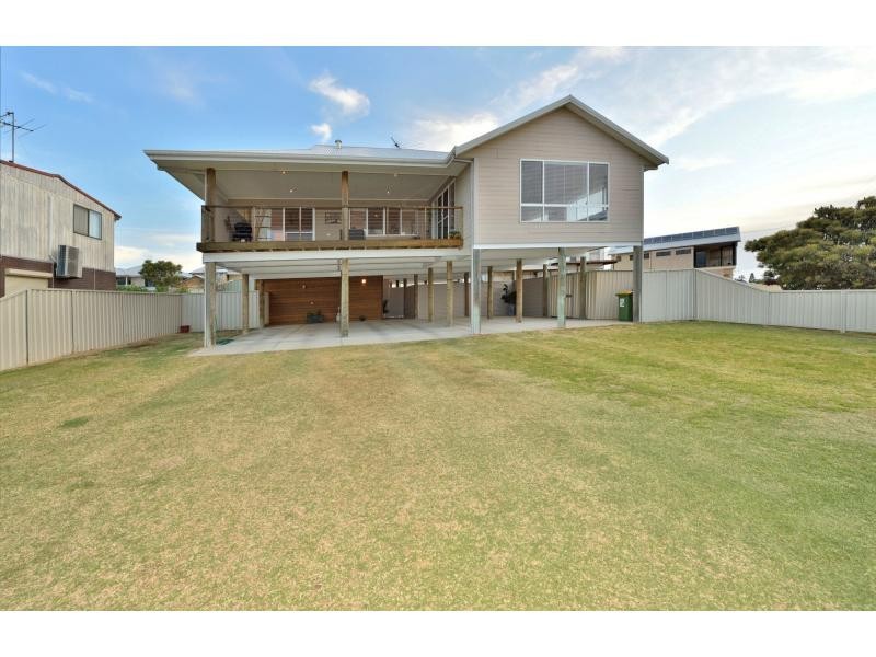 1 Maranel Street, Falcon WA 6210