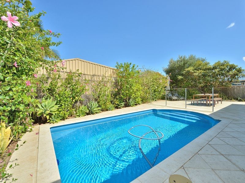 17 Enterprise Avenue, Falcon WA 6210