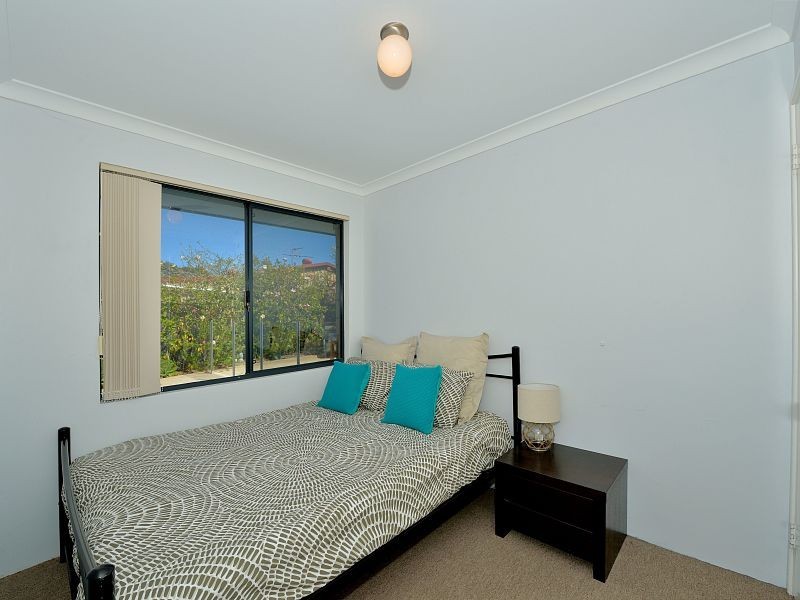 17 Enterprise Avenue, Falcon WA 6210