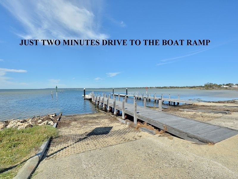 17 Enterprise Avenue, Falcon WA 6210