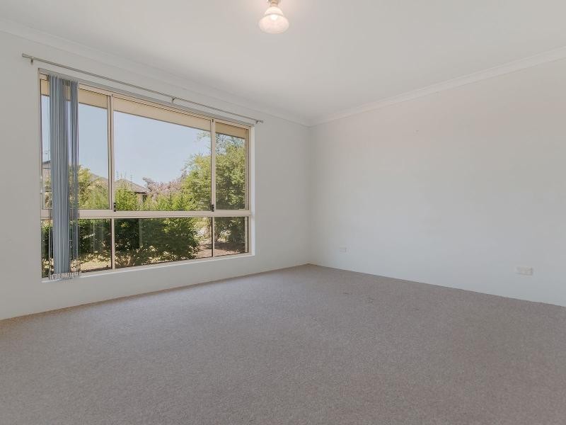 43 Abbeytown Circle, Waikiki WA 6169