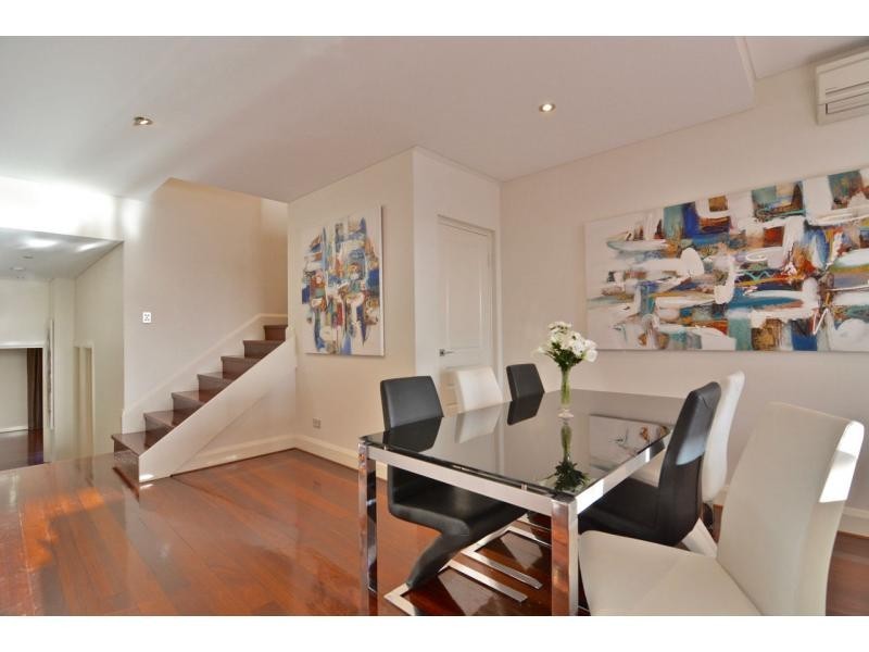 53 Solomon Street, Fremantle WA 6160