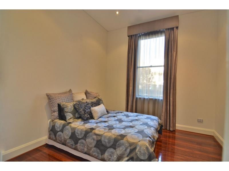 53 Solomon Street, Fremantle WA 6160