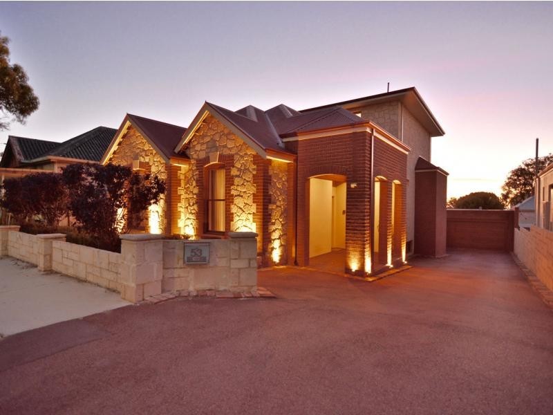 53 Solomon Street, Fremantle WA 6160
