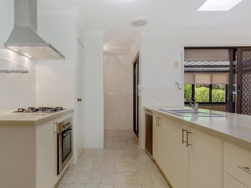 52a Waikiki Road, Safety Bay WA 6169