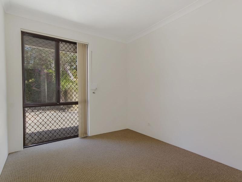 52a Waikiki Road, Safety Bay WA 6169