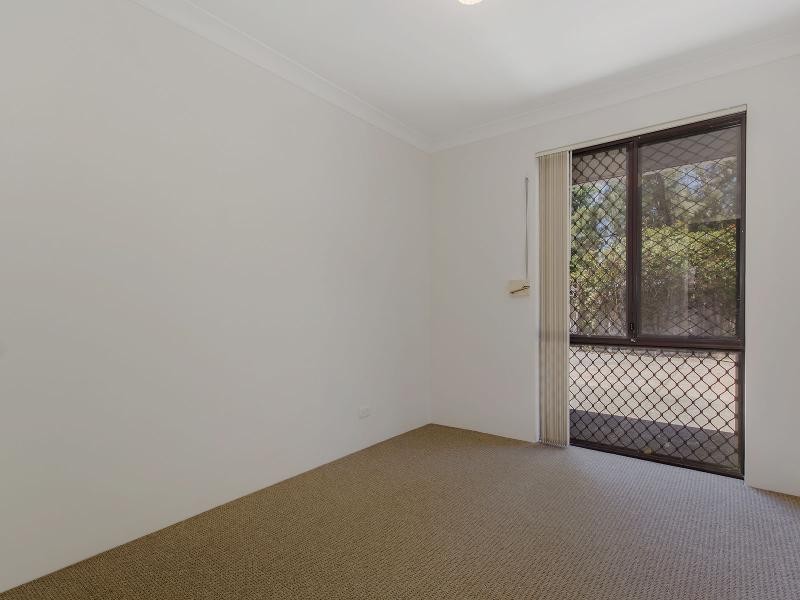 52a Waikiki Road, Safety Bay WA 6169