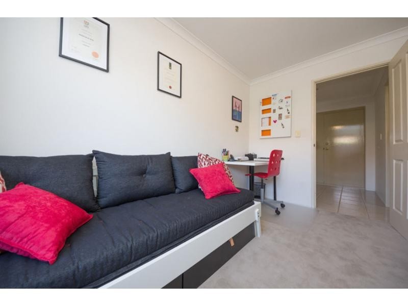 30 Heatherlea Parkway, Leeming WA 6149