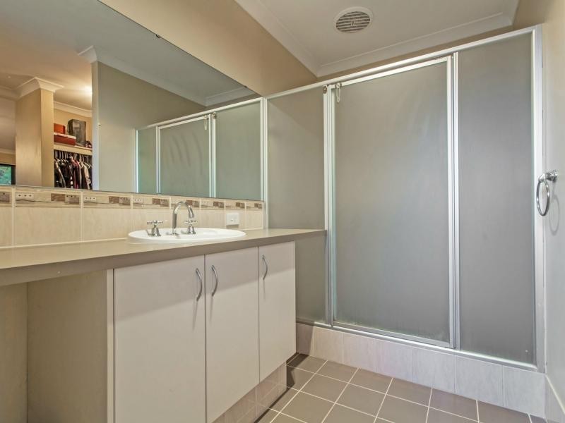 12 Lucky Bay Road, Secret Harbour WA 6173