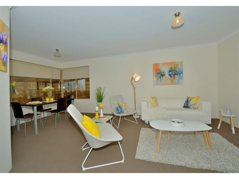 7 Crawford Street, Mandurah WA 6210