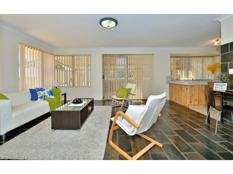 7 Crawford Street, Mandurah WA 6210