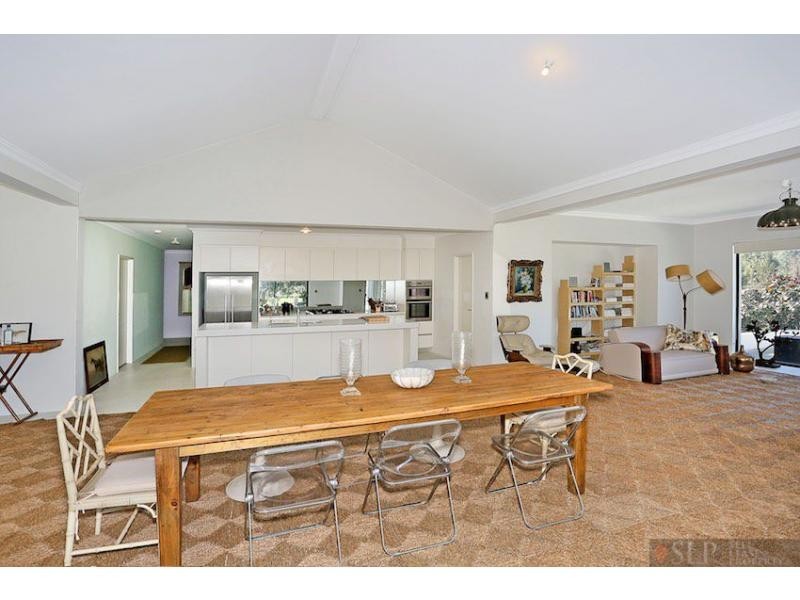 64 Thomasfield Place, Ravenswood WA 6208