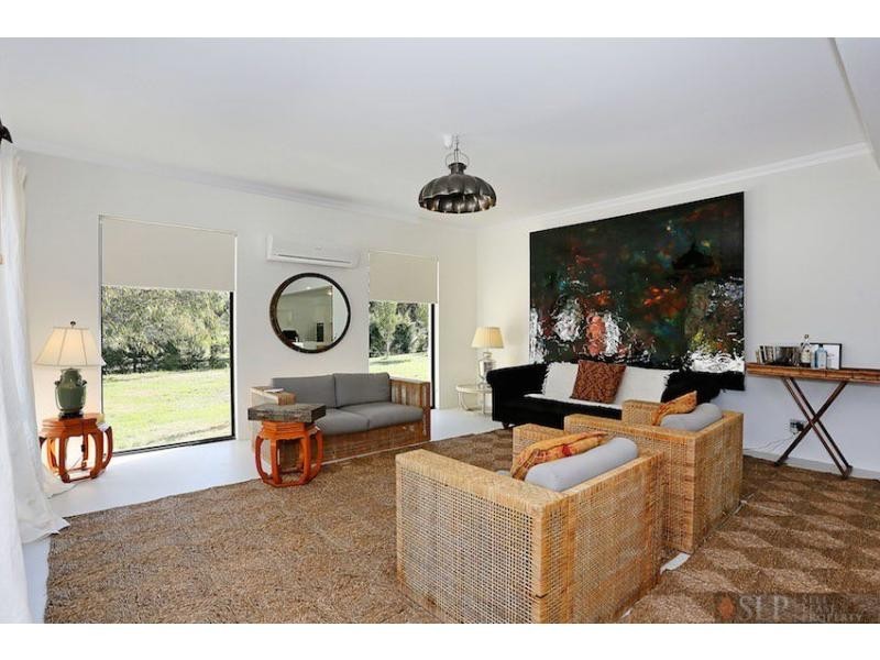 64 Thomasfield Place, Ravenswood WA 6208