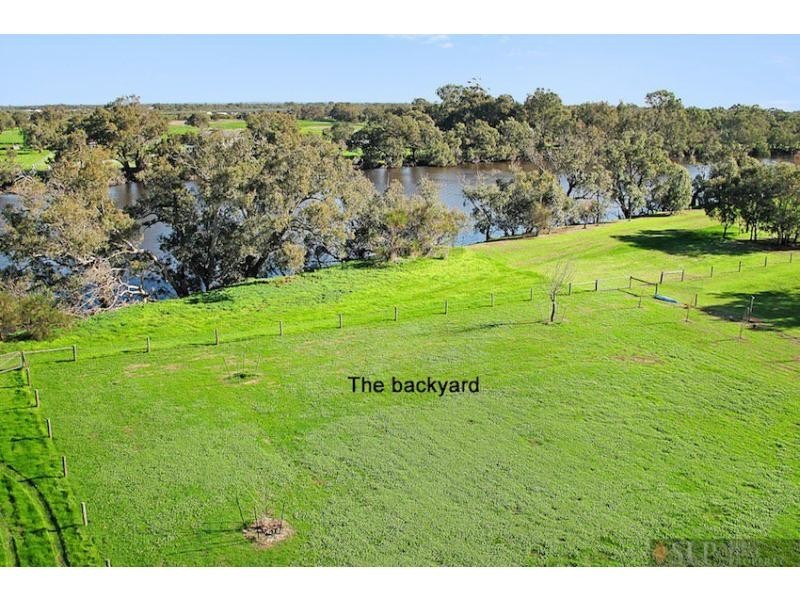 64 Thomasfield Place, Ravenswood WA 6208