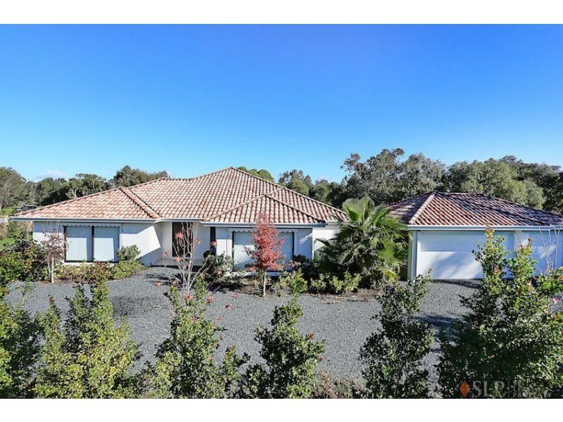 64 Thomasfield Place, Ravenswood WA 6208