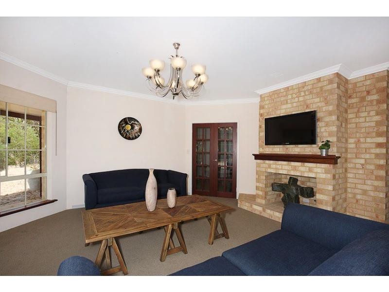 2 Woodsong Close, Falcon WA 6210