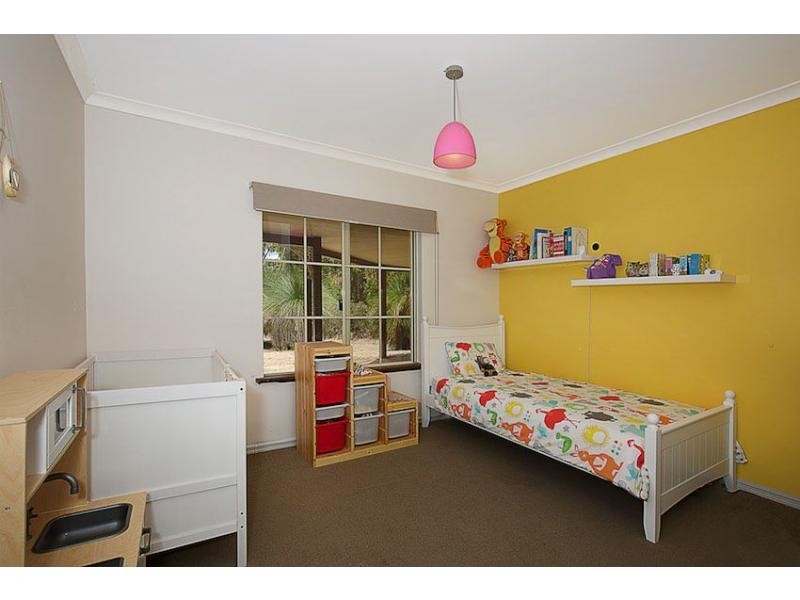 2 Woodsong Close, Falcon WA 6210