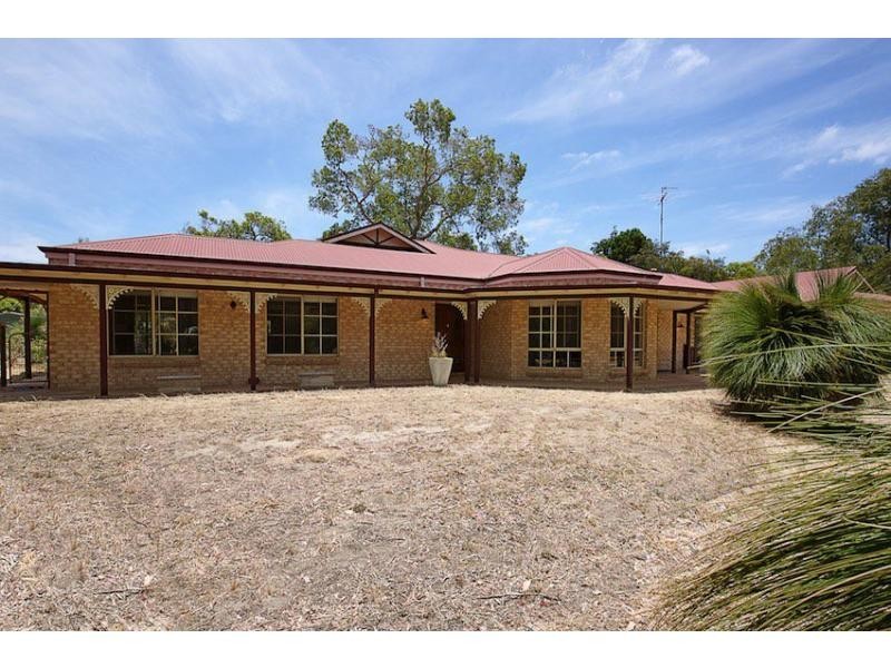 2 Woodsong Close, Falcon WA 6210