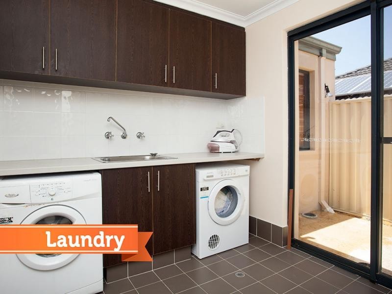 15 Monivae Vista, Tapping WA 6065