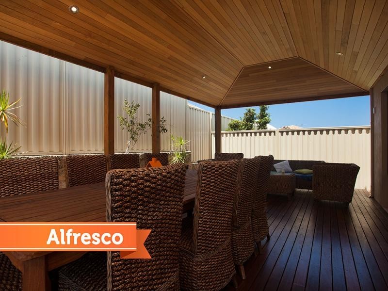 15 Monivae Vista, Tapping WA 6065