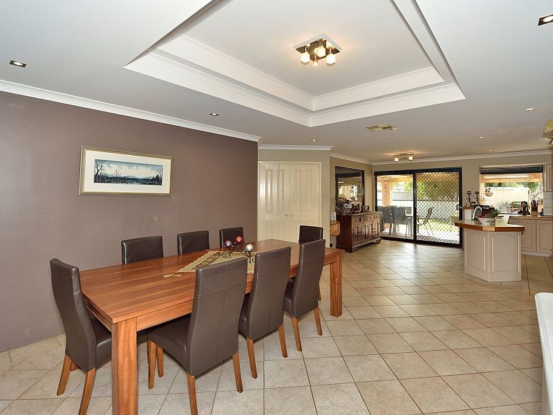 1 Newport Drive, Dudley Park WA 6210